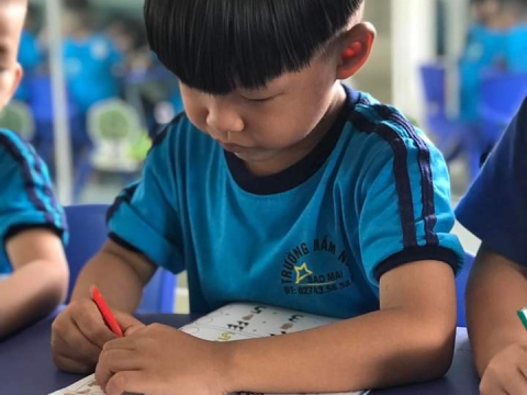 Những chú ong chăm chỉ của Toán tư duy Bình Dương năm học 2023_2024