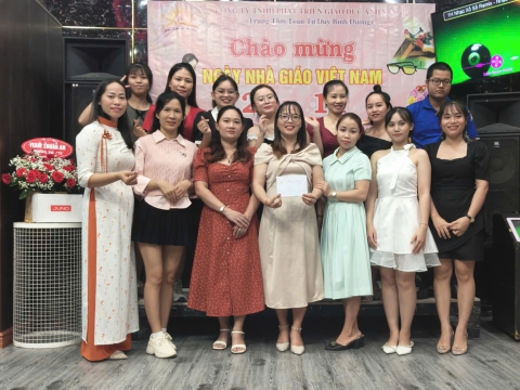 Mừng kỷ niệm 42 năm ngày Nhà giáo Việt Nam (𝟐𝟎/𝟏𝟏/𝟏𝟗𝟖𝟐 - 𝟐𝟎/𝟏𝟏/𝟐𝟎𝟐𝟒)🩵 🌟