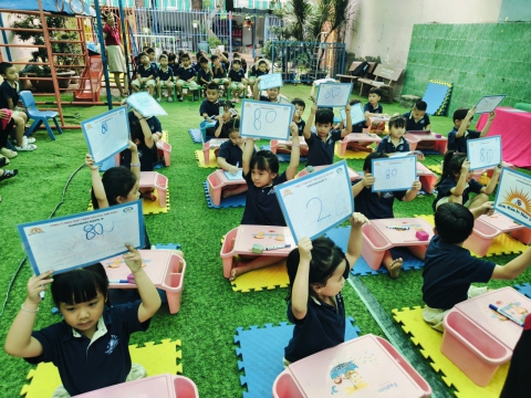 Thi định kỳ tại trường mầm non Khai Trí ( TDM)