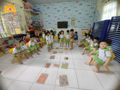 HỌC TOÁN TƯ DUY CÙNG CÁC BẠN NHỎ