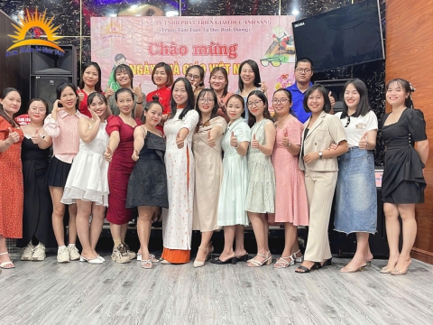 Mừng kỷ niệm 42 năm ngày Nhà giáo Việt Nam (𝟐𝟎/𝟏𝟏/𝟏𝟗𝟖𝟐 - 𝟐𝟎/𝟏𝟏/𝟐𝟎𝟐𝟒)🩵 🌟